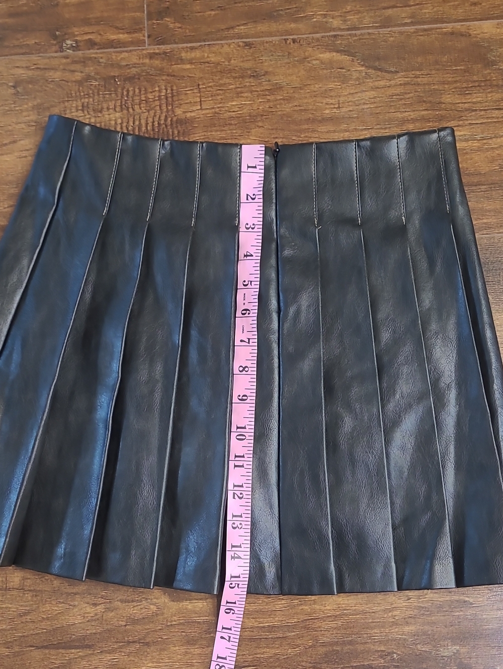 Vici Black Pleated Faux Leatger Pleated Mini Skort Western Party Size M - Picture 8 of 11